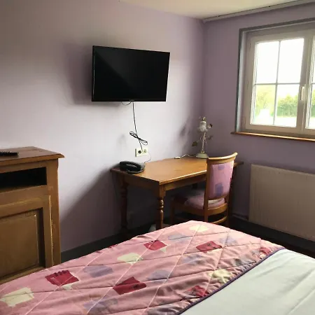Logis Hotel & Restaurant La Villa Des Houx Aumale